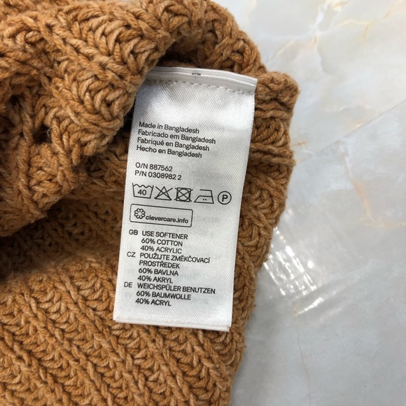 H&M Knit Sweater Size M - Picture 6 of 6